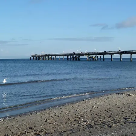 Haus Huegel - 3 * Binz