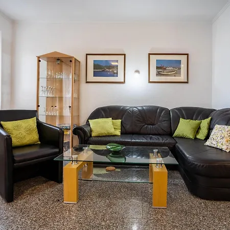 Haus Huegel - 3 *